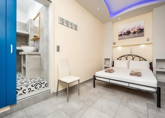 Lefkes Apart-hotel Naxos City