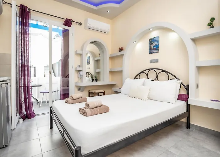 Apart-hotel Lefkes Naxos City