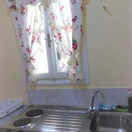 מלון דירות Lefkes