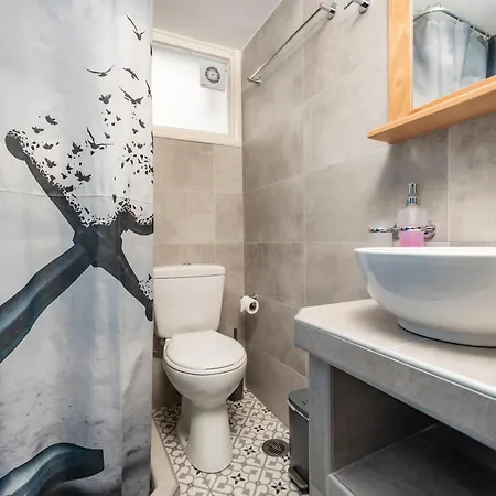 Lefkes 4*