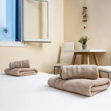 Aparthotel Lefkes Naxos City