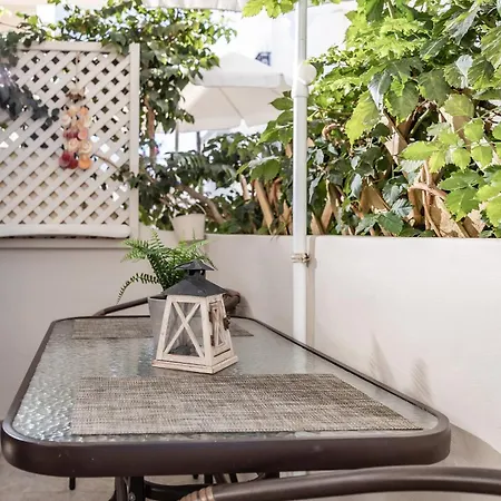 Lefkes Aparthotel