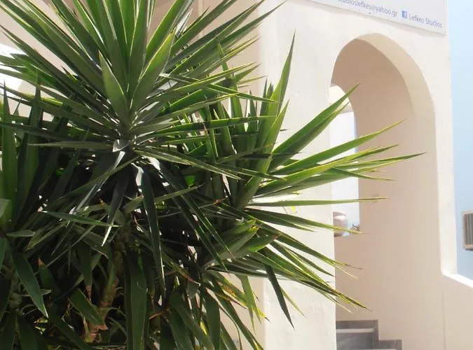 Lefkes Aparthotel