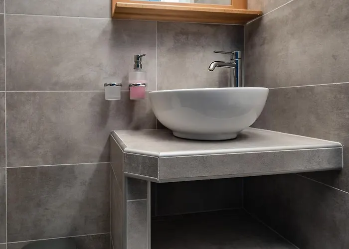 Lefkes Aparthotel Naxos City